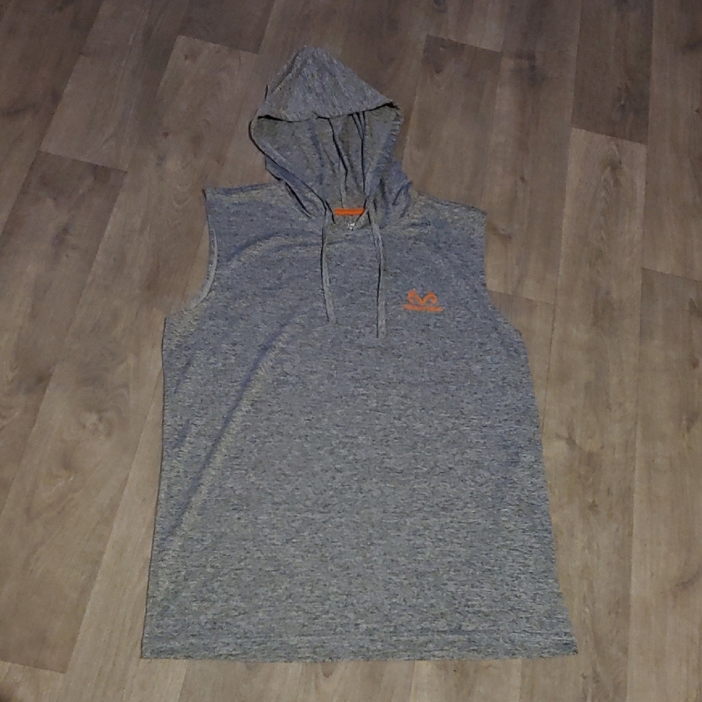 Realtree Gray Sleeveless Hoodie Tank Top